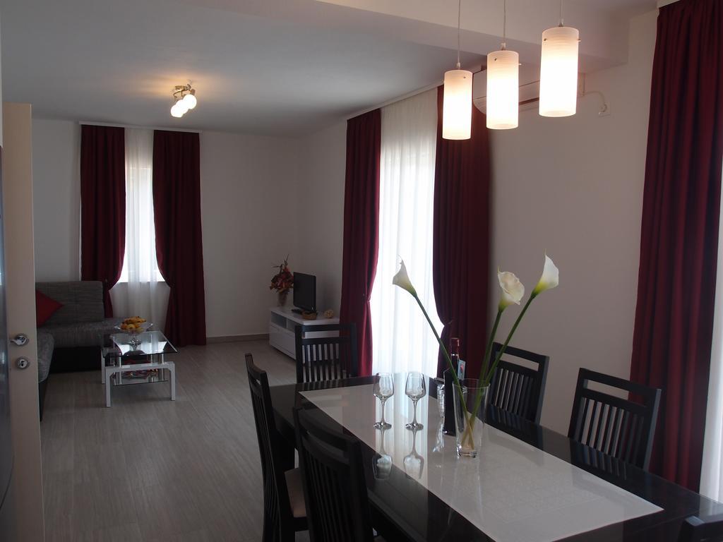 Apartments Kadulja Τρογκίρ Δωμάτιο φωτογραφία